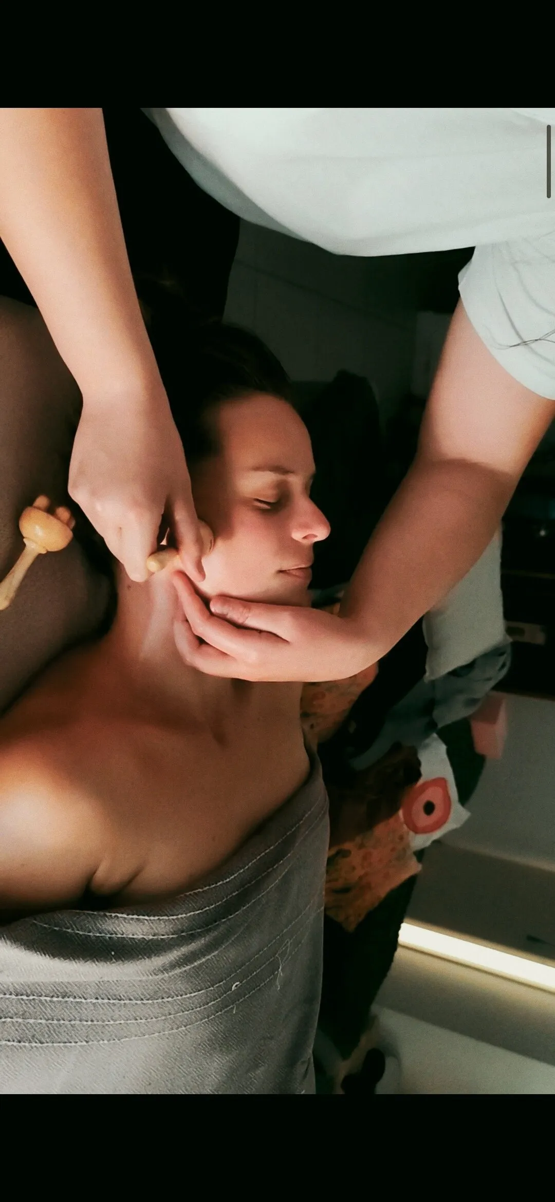 Massage mad&eacute;rotherapie visage 4